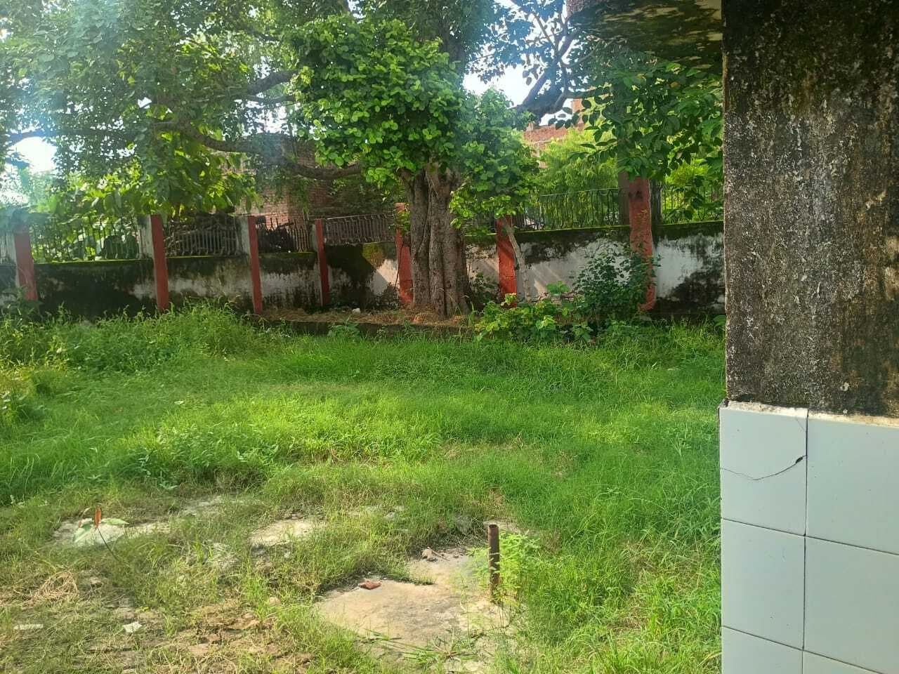 करगहर सीएचसी के प्रभारी चिकित्सा पदाधिकारी व बीएचम के वेतन पर रोक