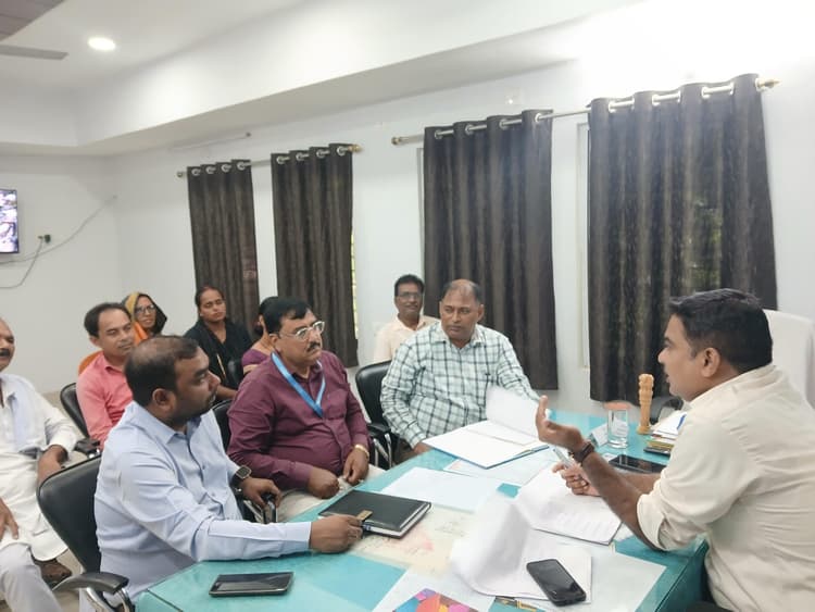 Samastipur News:प्रखंड स्तरीय रोगी कल्याण समिति की बैठक में प्रस्तावों पर लगी मुहर