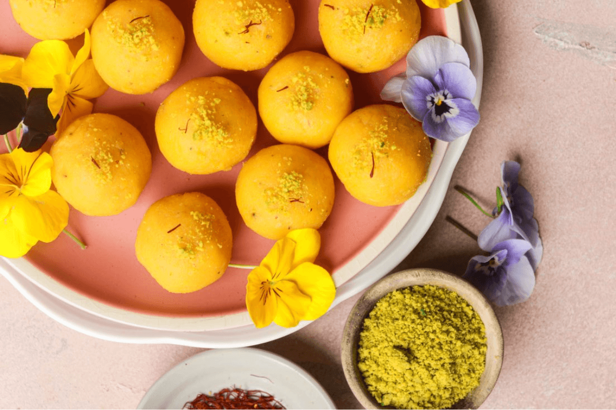 Suji ke Laddoo Recipe for Ganesh Chaturthi Bhog 