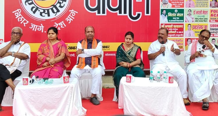 Khajauli Assembly Ground Report : प्रभात खबर चौपाल पर नेता कर रहे थे मीठी-मीठी बातें, जनता ने पूछ डाले मिर्ची से भी तीखे सवाल