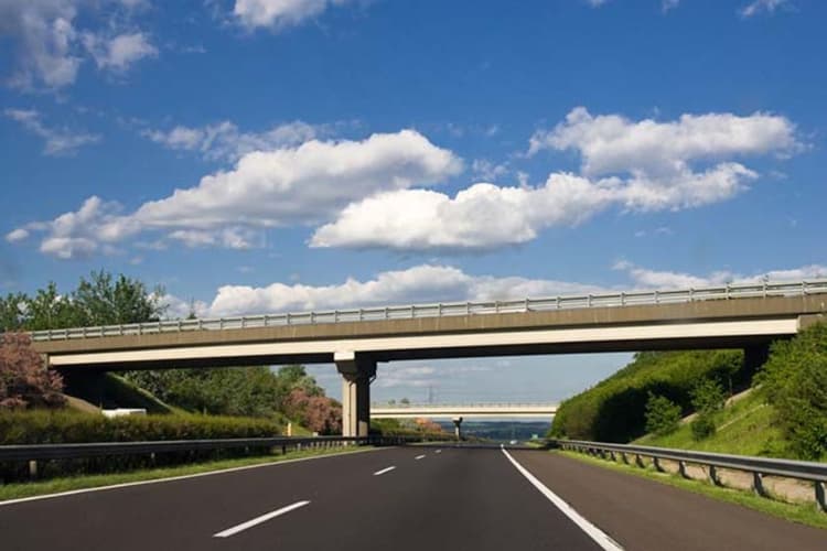 बिहार के इस जिले में 315 करोड़ से बनेगा 3 रोड ओवरब्रिज, रेलवे गुमटी पर जाम से मिलेगी मुक्ति