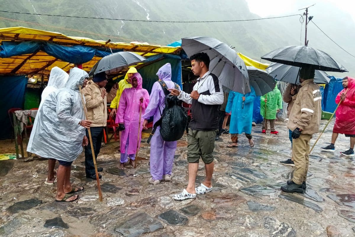 Aaj Ka Mausam: अगले 36 घंटे में इन राज्यों में भयंकर बारिश, गरज-चमक के साथ पड़ेंगे छींटे, अलर्ट जारी