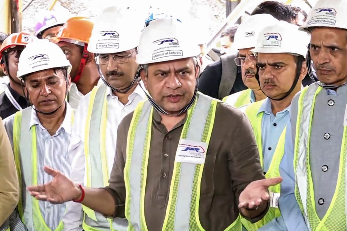Bullet Train Project: देश की पहली बुलेट ट्रेन कब दौड़ेगी? रेल मंत्री ने कर दिया खुलासा