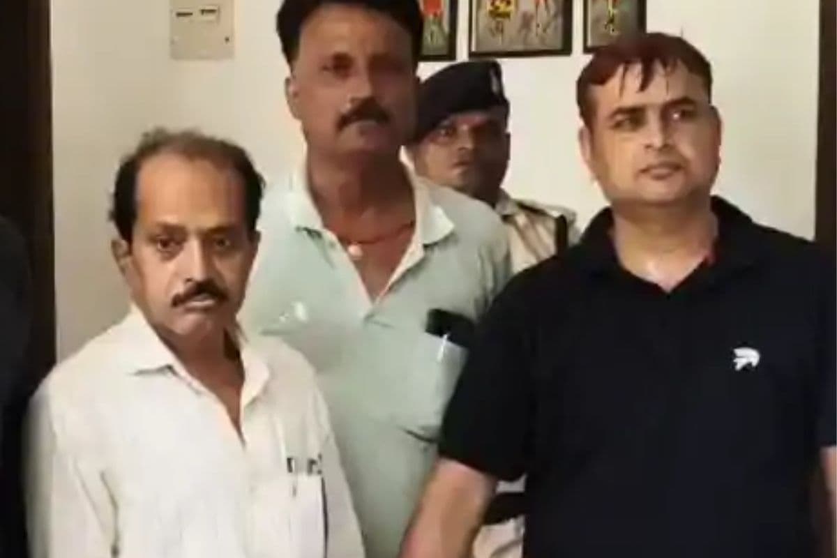बिहार में पॉलिटेक्निक कॉलेज के प्रिंसिपल रिश्वत लेते रंगे हाथ गिरफ्तार, निगरानी विभाग की कार्रवाई से मचा हड़कंप