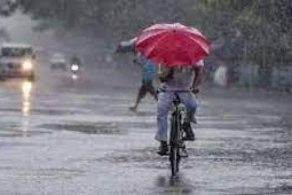 Bihar Weather Today: बिहार में तीन दिन होगी बंपर मानसून, ठनका गिरने का अलर्ट