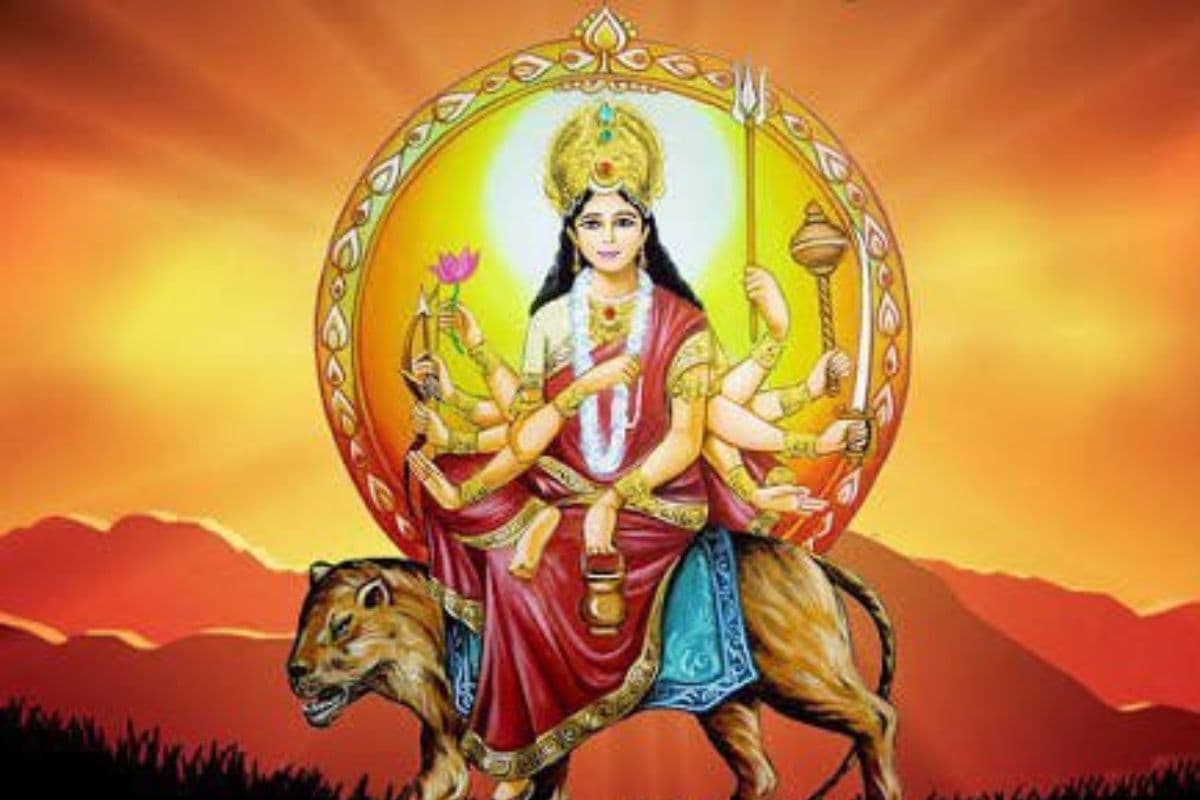 मां चंद्रघण्टा की आरती | Chandraghanta Mata Ki Aarti Lyrics in Hindi मां चंद्रघण्टा की आरती | Chandraghanta Mata Ki Aarti Lyrics in Hindi