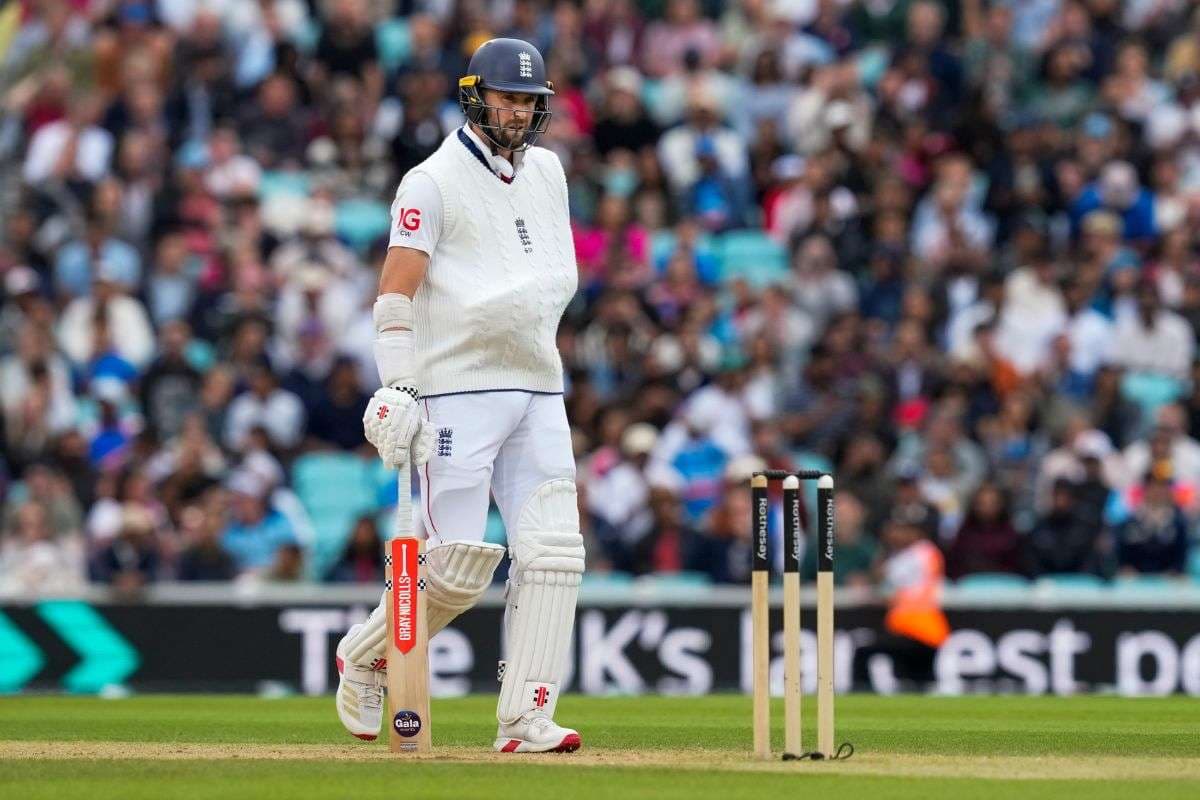 कभी भारत के खिलाफ एक हाथ से की थी बैटिंग, अब Ashes से पहले इस इंग्लिश ऑलराउंडर ने लिया संन्यास