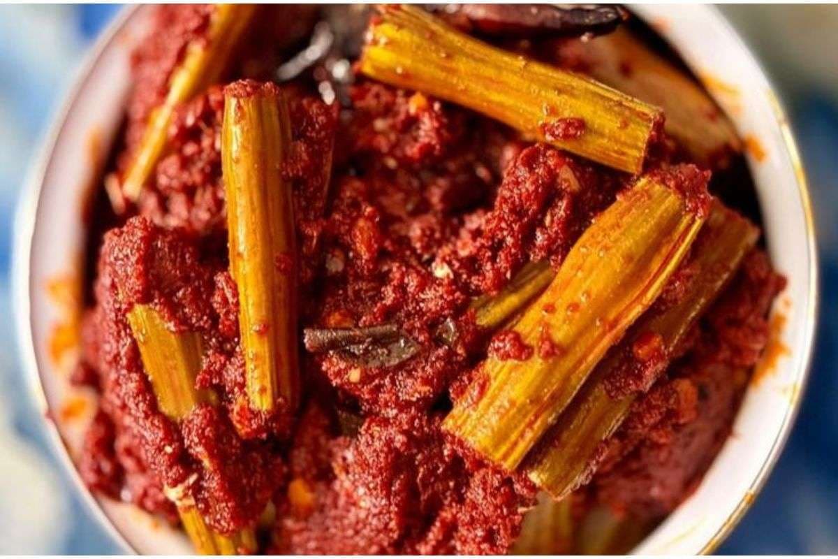 Drumstick Pickle Recipe: मिनटों में बनाएं सहजन का खट्टा-तीखा और चटपटा अचार