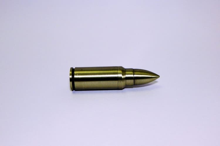 रांची में बेखौफ अपराधी! गश्त कर रही पुलिस टीम पर की गोलीबारी, एक पुलिसकर्मी घायल