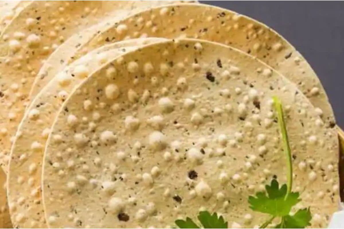 Fry Papad without Oil: बिना फ्राई के मिनटों में पापड़ होगा क्रिस्पी और स्वादिष्ट
