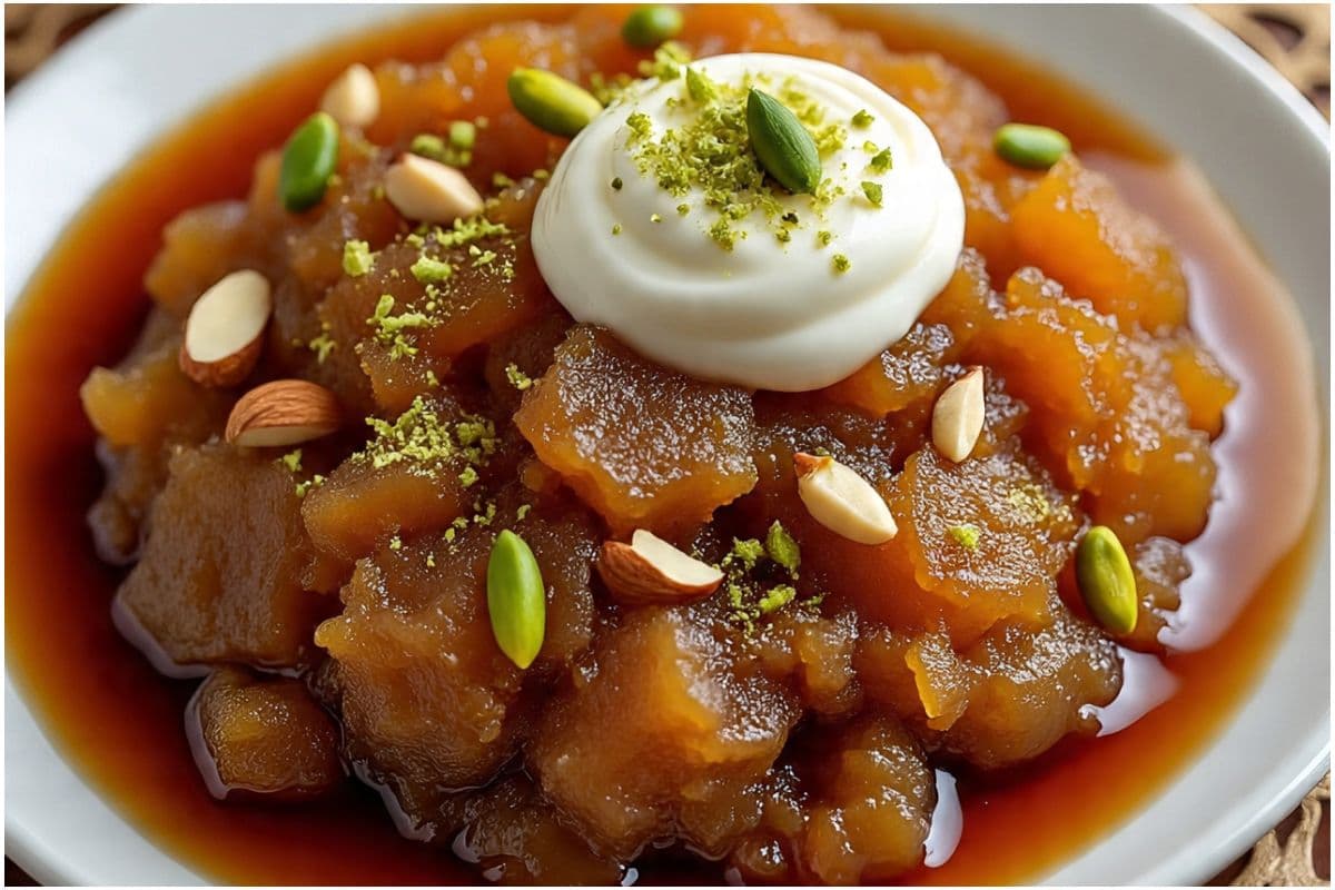 Gud ka Halwa Recipe: चीनी नहीं अब खाएं हेल्दी गुड़ का हलवा, स्वाद ऐसा कि भूल नहीं पाएंगे