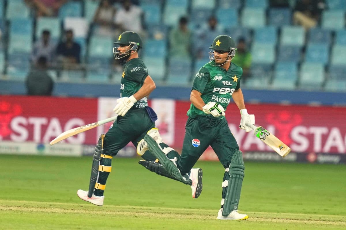 Asia Cup 2025 Points Table: पाकिस्तान ने UAE को हराया, भारत संग सुपर-4 में पहुंचा; ग्रुप-बी में रोमांच बरकरार