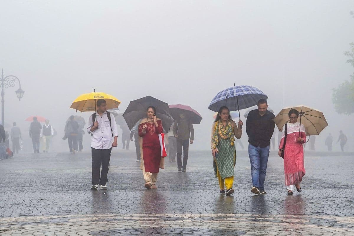 Kal Ka Mausam: दिल्ली के आसमान पर रहेगा बादलों का डेरा, 17-18 सितंबर को बारिश के आसार, मौसम का ताजा अपडेट