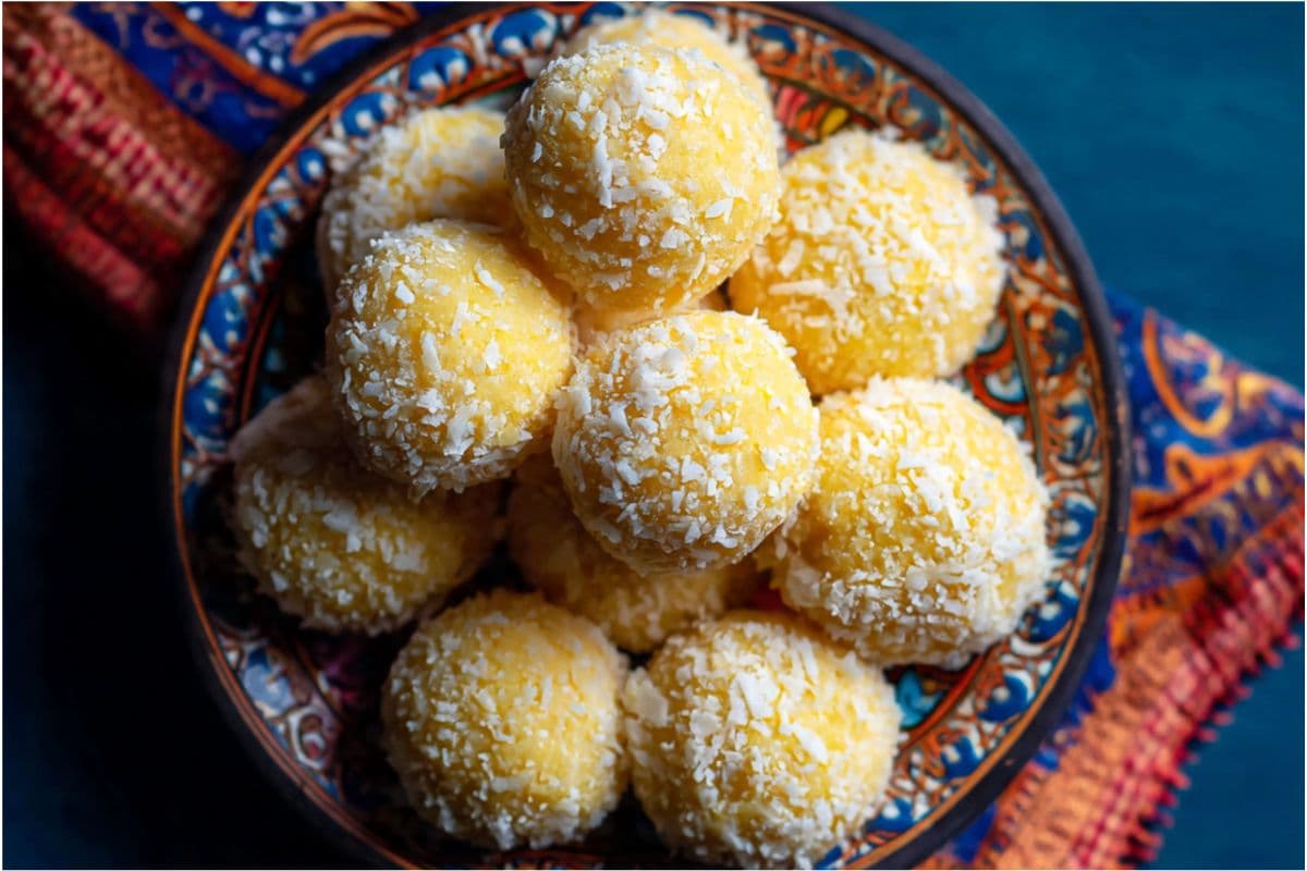 Instant Besan Ladoo: बिना घंटों की मेहनत बनाएं खुशबूदार और मलाईदार बेसन के लड्डू