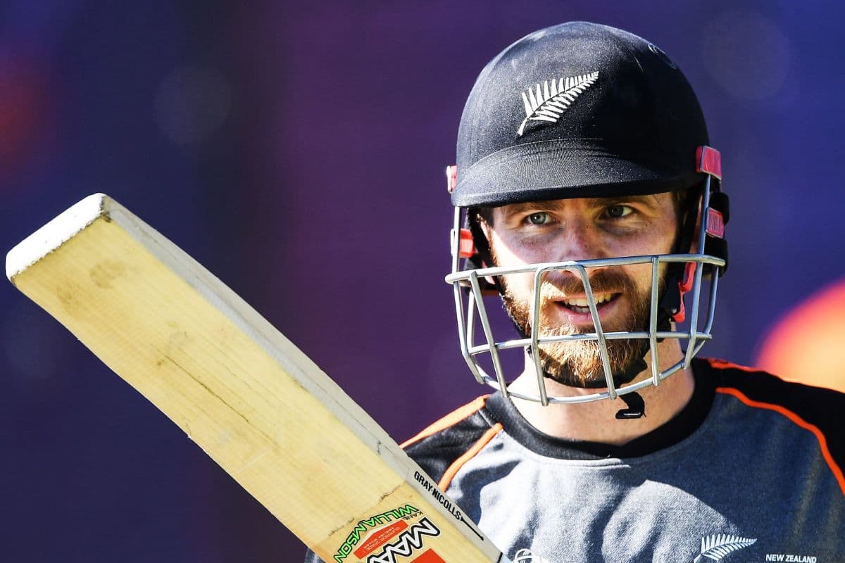 Kane Williamson signs casual contract with NZC for T20I World Cup.