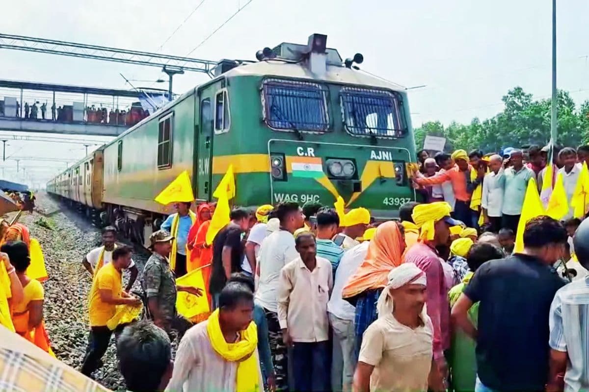 हेसालौंग में रेल टेका आंदोलन पर सख्ती, हरेलाल महतो समेत 600 पर मामला दर्ज