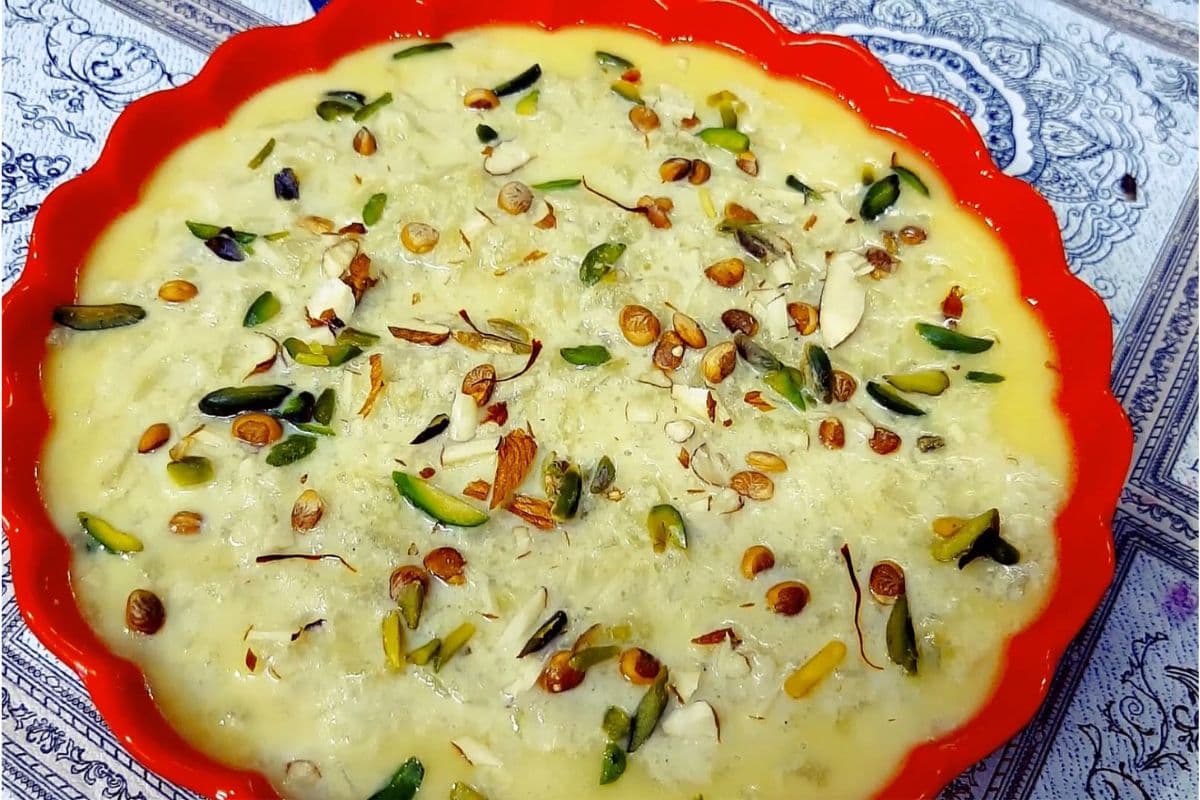 Lauki Kheer Recipe: बिना चीनी के बनाएं हेल्दी और स्वादिष्ट लौकी की खीर