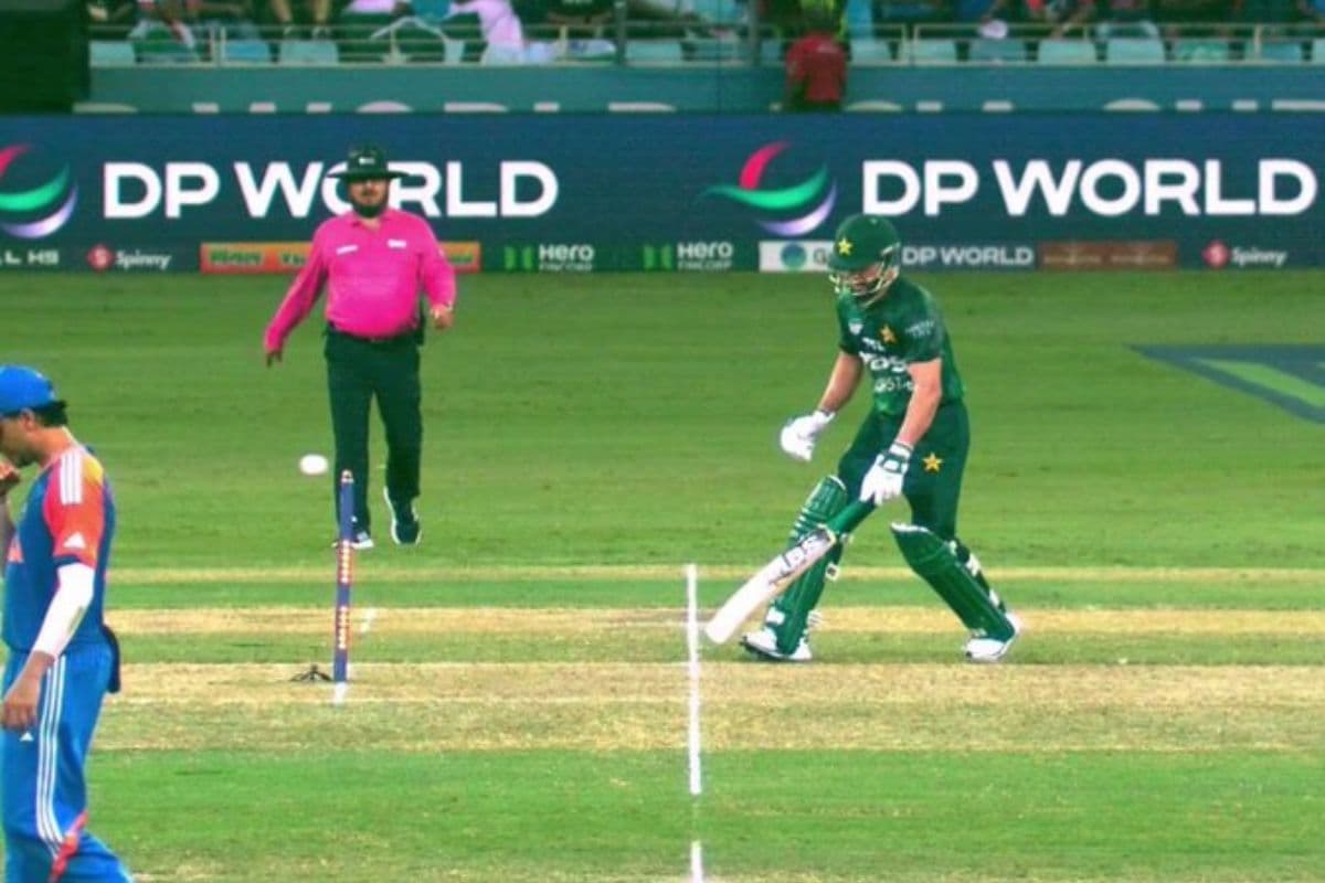 Asia Cup 2025: IND vs PAK Mohammad Nawaz Run Out