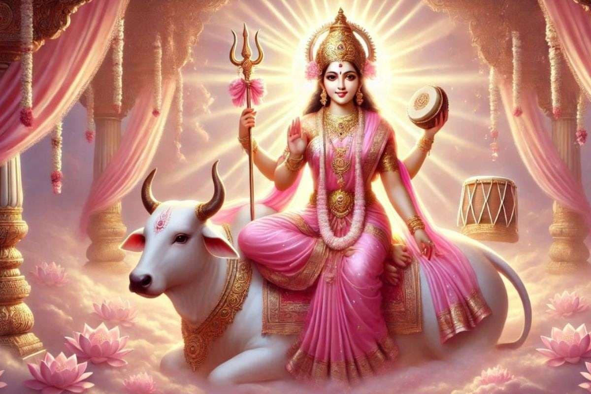 Durga Ashtami 2025 Mata Mahagauri Ki Aarti Lyrics: दुर्गा अष्टमी पर करें माता महागौरी की आरती, दूर होंगे सभी दुख-दर्द