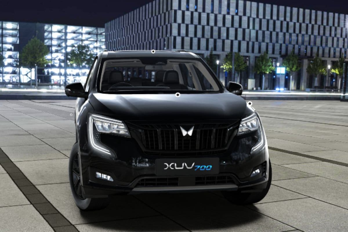 Mahindra XUV700 Price Drops Mahindra XUV700 Price Drops