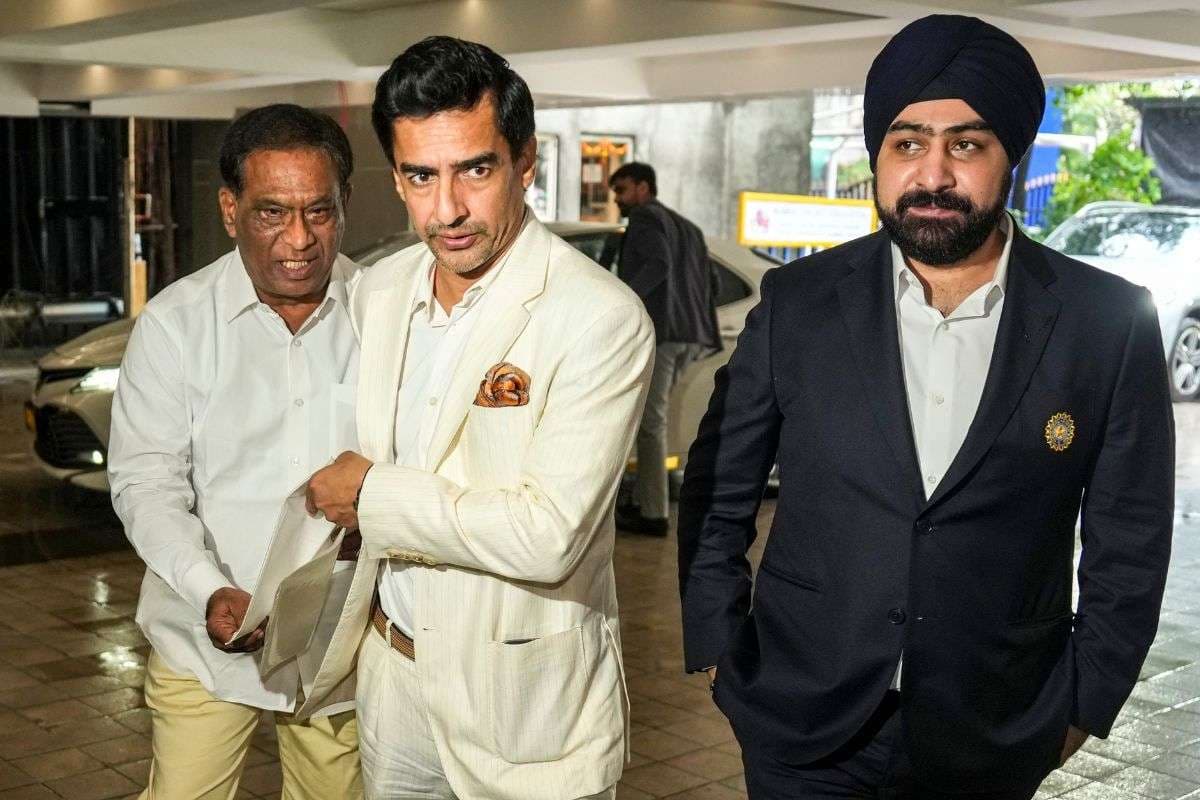 BCCI के नए अध्यक्ष बने मिथुन मन्हास, रोजर बिन्नी को किया रिप्लेस, देखें अधिकारियों की पूरी लिस्ट