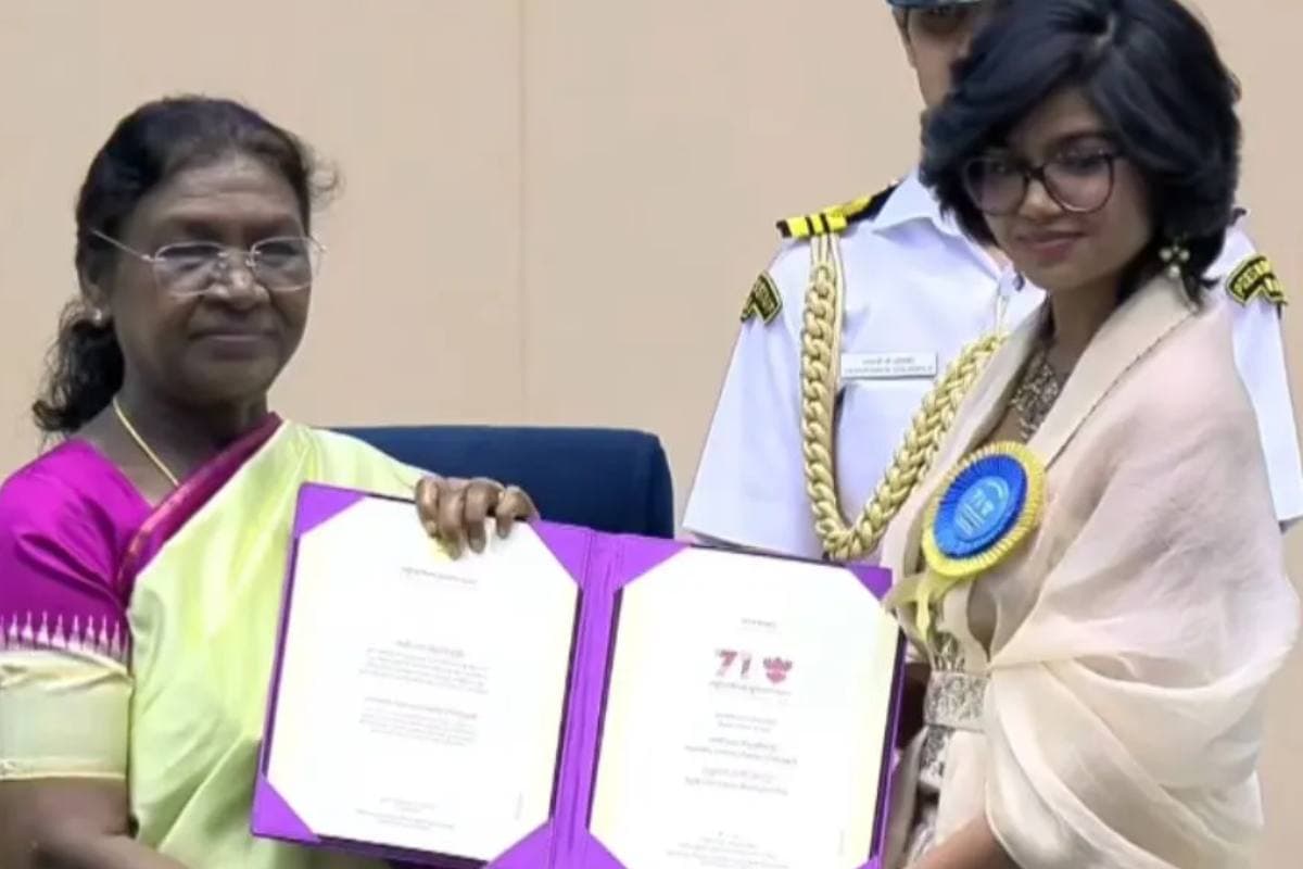 National Film Award: 'पुष्पा' फिल्म के निर्देशक की बेटी ने डेब्यू के साथ किया बड़ा धमाका, पहली फिल्म के लिए जीता नेशनल अवॉर्ड