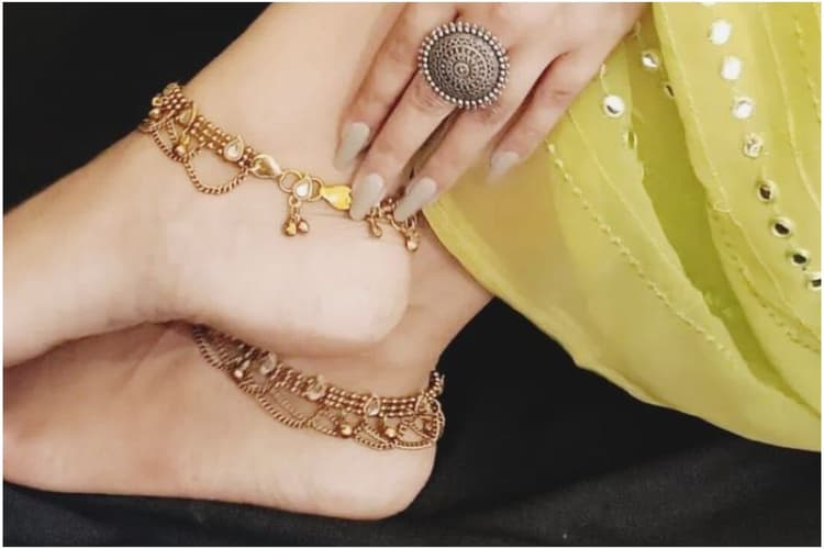 Onam Special Gold Payal Designs: ओणम पर ट्राई करें लेटेस्ट और यूनिक गोल्ड पायल डिजाइन