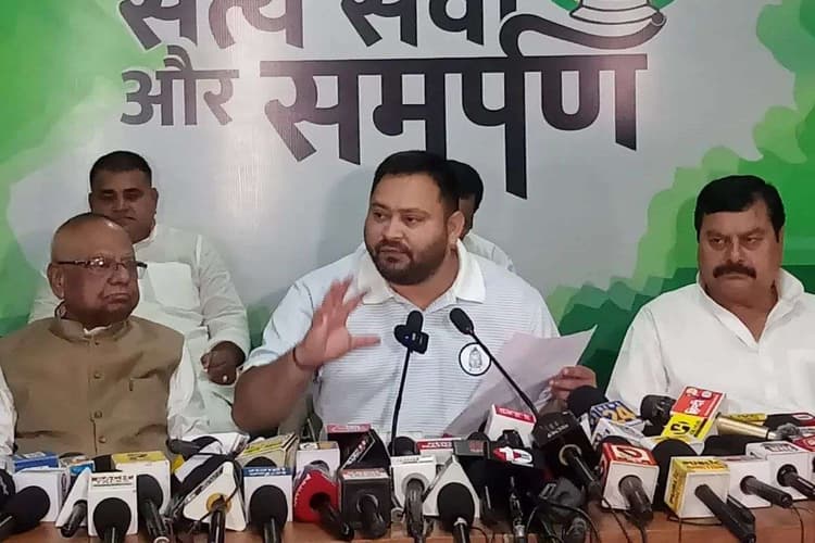 “बिहार के सभी मंत्री भ्रष्टाचार में लिप्त, समय आने पर करूंगा खुलासा”, अफसरों को भी तेजस्वी ने लपेटा