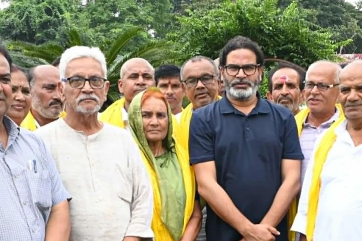 समर्थकों के साथ जन सुराज में शामिल हुई मीना द्विवेदी समर्थकों के साथ जन सुराज में शामिल हुई मीना द्विवेदी