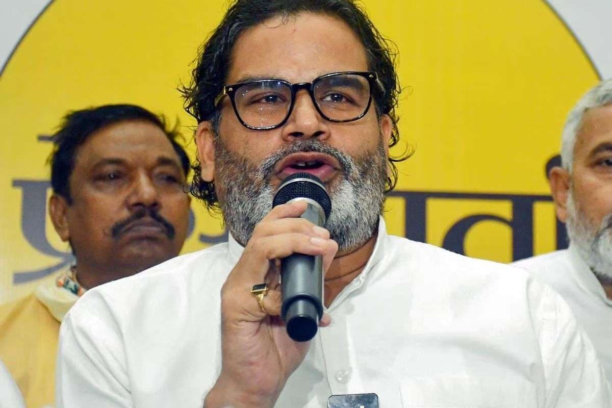 प्रशांत किशोर का बड़ा आरोप, आचार्य किशोर कुणाल के ट्रस्ट ने एक साल में खरीदी 100 करोड़ की संपत्ति 