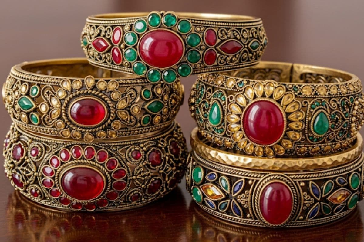 Stone Work Red Bangles(AI image)