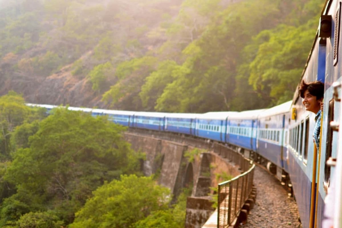 आसान होगी लंबी दूरी की यात्रा, अब यहां तक दौड़ेंगी बिहार से गुजरने वाली चार ट्रेनें