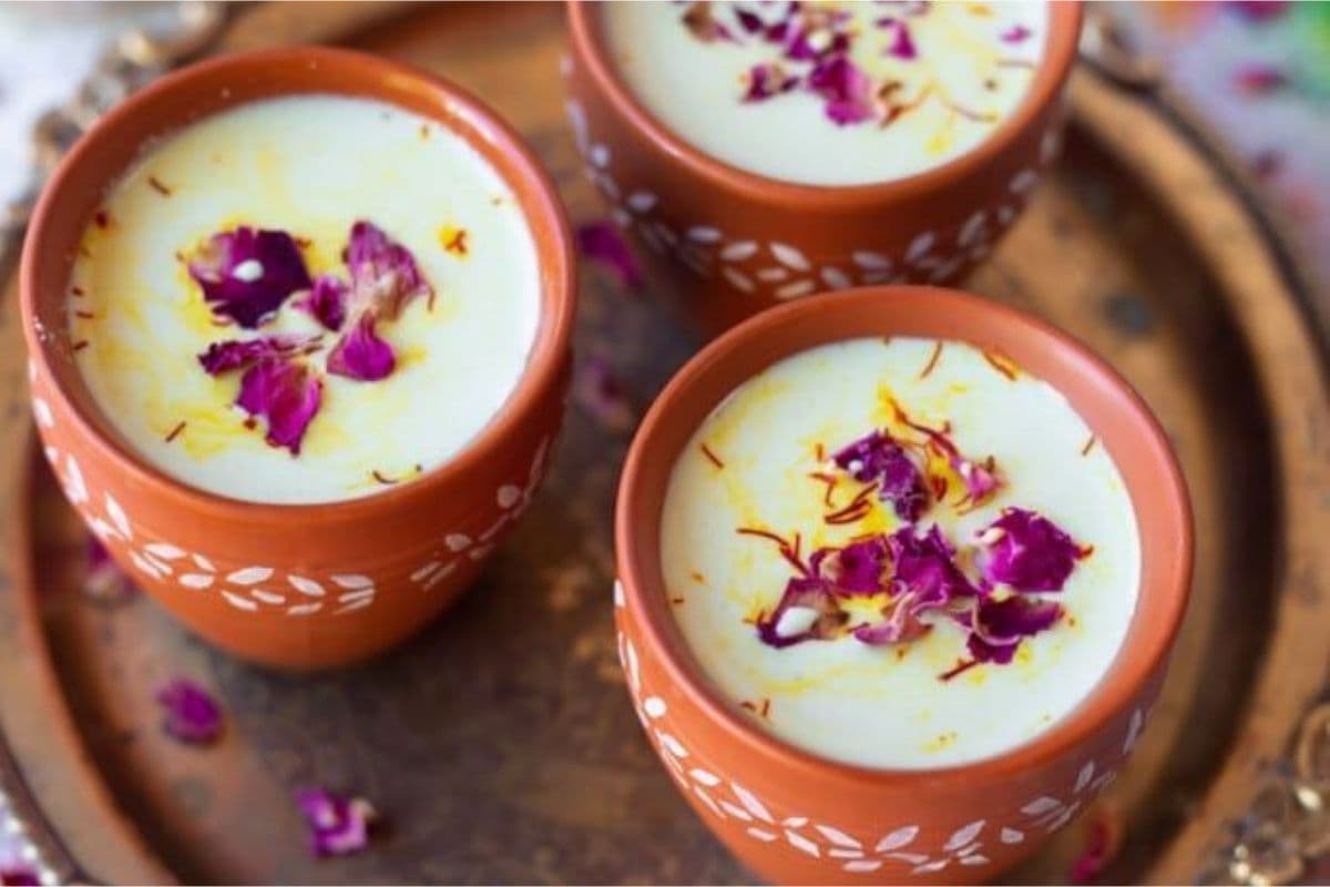 Sabudana Thandai Drink Recipe: 5 मिनट में बनाएं ये 'एनर्जी बूस्टर' साबूदाना ठंडाई रेसिपी