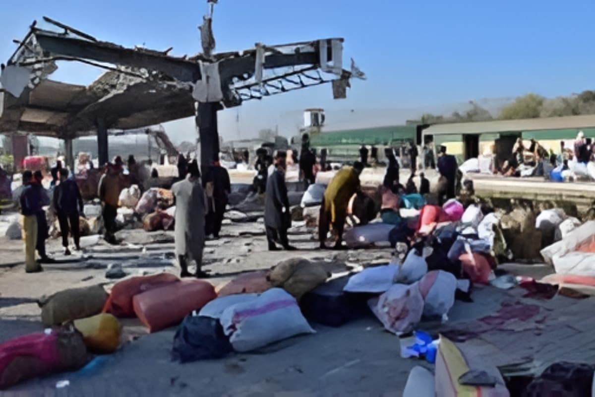 Suicide Attack In Balochistan: बलूचिस्तान में बड़ा आतंकी हमला, 14 लोगों की मौत