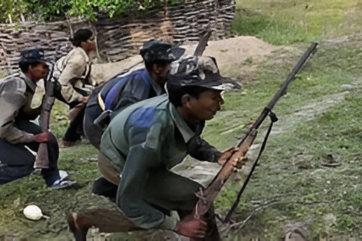 Sukma Naxals Attack: सुकमा में नक्सलियों का खूनी तांडव, दो ग्रामीणों की गला रेतकर हत्या
