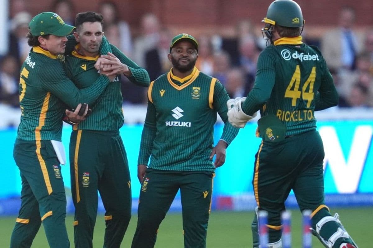 Temba Bavuma led South Africa beats England in 2nd ODI Clinch Series after 27 years.