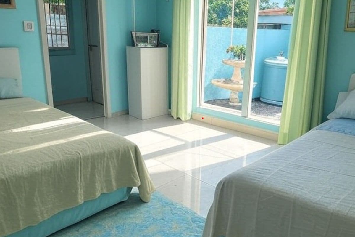 Vastu Tips: आपके घर में भी हो सकता है चमत्कार! ये वास्तु राज खोल देंगे समृद्धि के दरवाजे