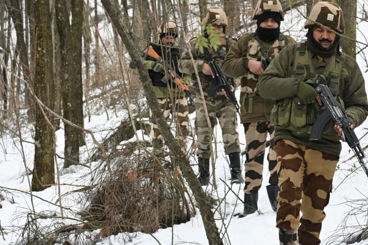 CRPF और CISF में क्या अंतर है? जान जाएंगे तो दोगुनी कर देंगे Sarkari Naukri की तैयारी