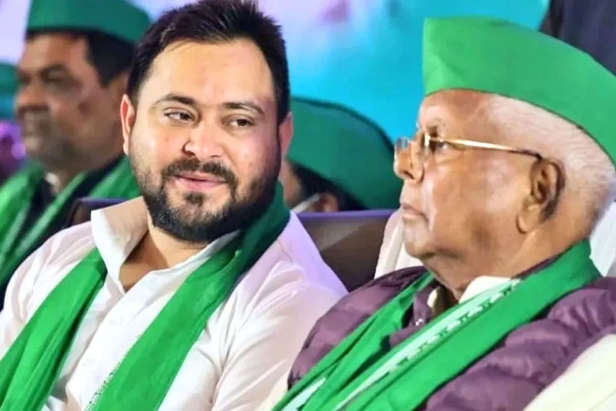 Bihar Election 2025: JDU-BJP के 3 कद्दावर नेता RJD में शामिल, तेजस्वी के रोडमैप से प्रभावित होकर थामा लालटेन का हाथ