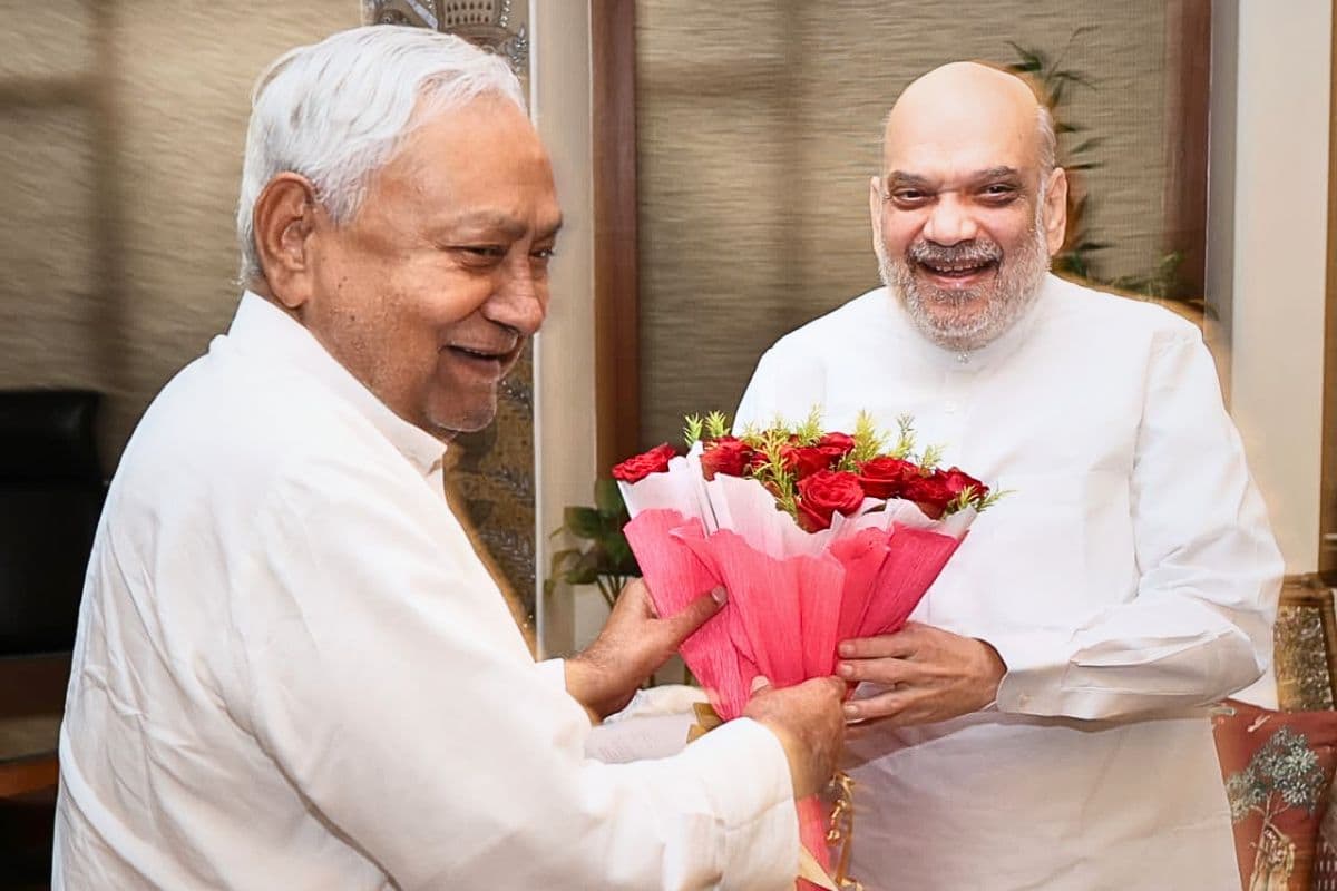 पटना में अमित शाह से मिले सीएम नीतीश, सीट शेयरिंग समेत कई अहम मुद्दों पर हुई चर्चा