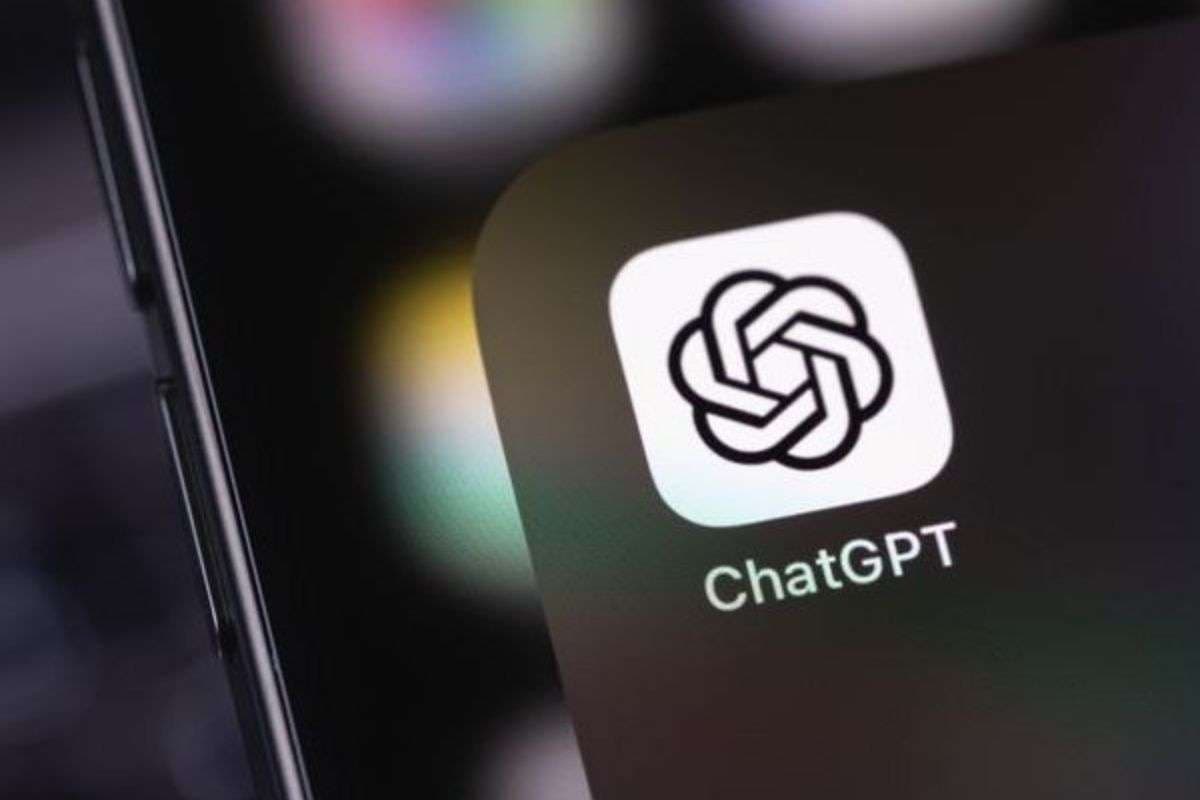 ChatGPT से पूछे ये सवाल आपको भारत में कानूनी मुसीबत में डाल सकते हैं