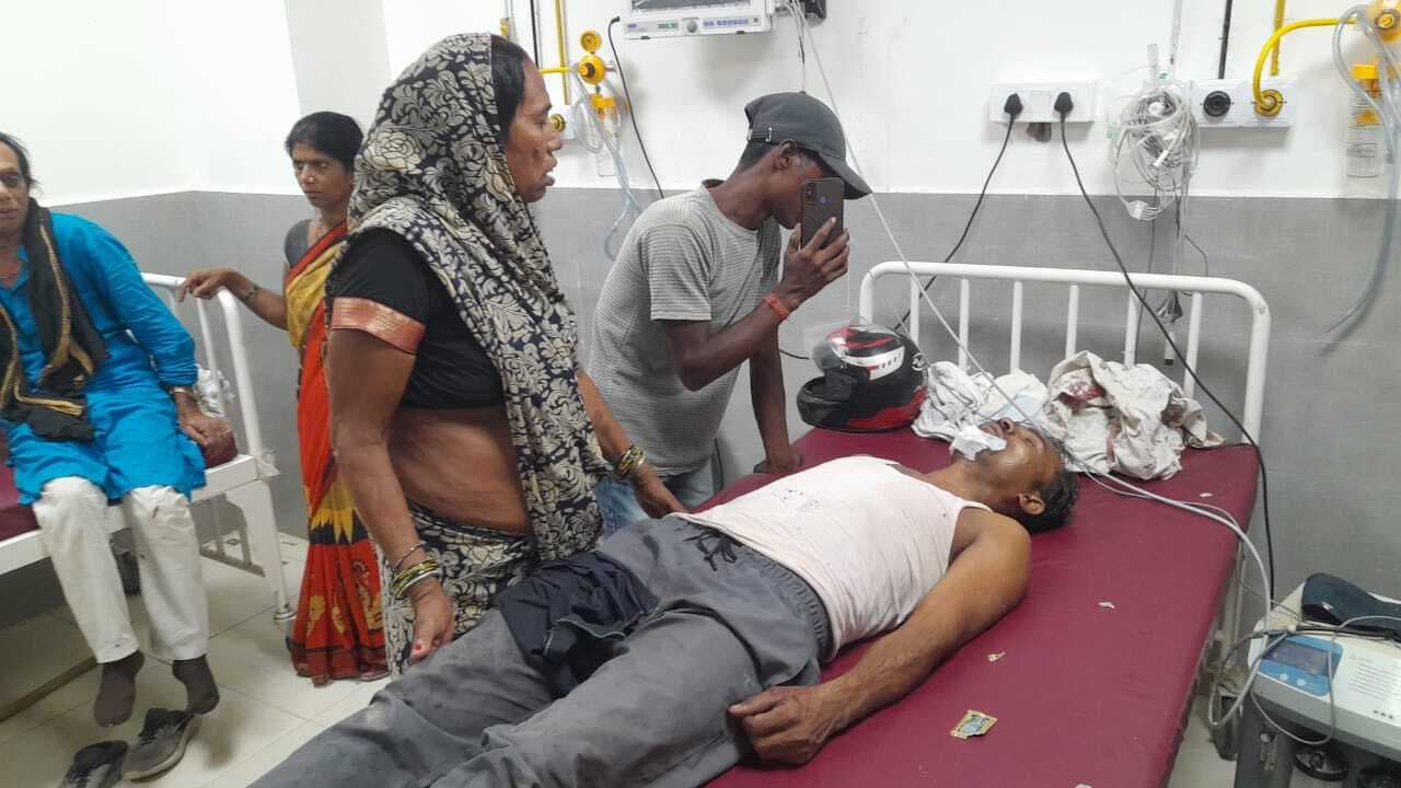 पिकअप वैन की ठोकर से ऑटो सवार एक युवक की मौत, चार जख्मी
