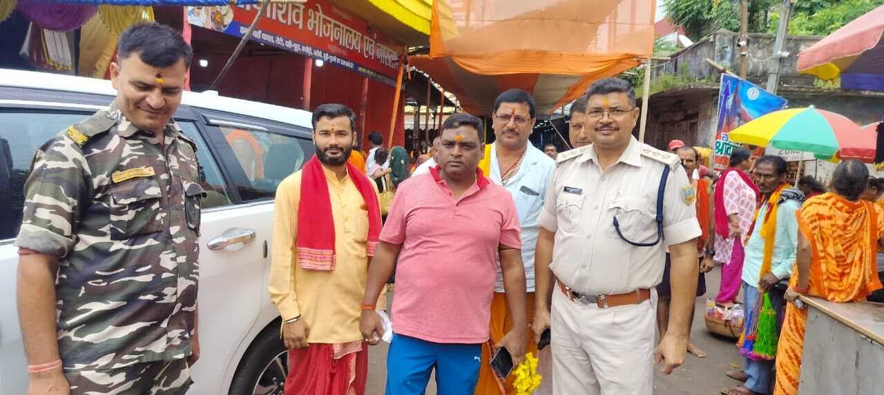 बासुकिनाथ मेला क्षेत्र व मंदिर परिसर का एसपी ने किया निरीक्षण
