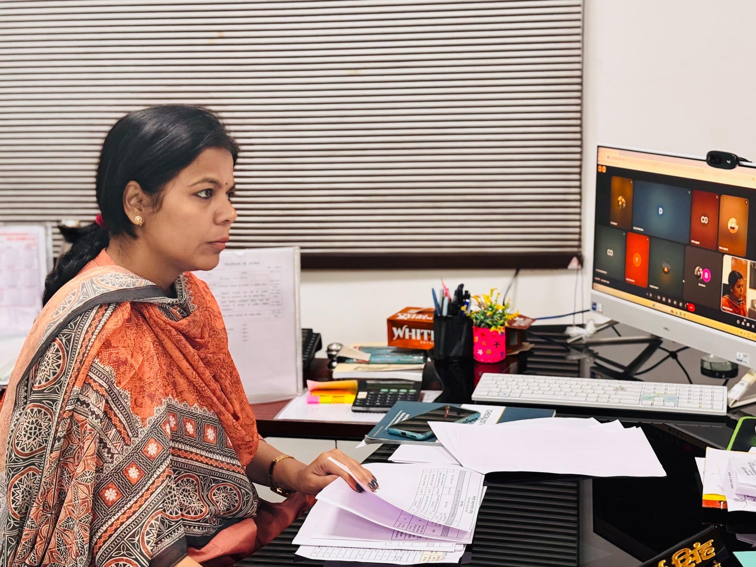 hajipur news. राजस्व महाअभियान में अब तक 11 लाख 53 हजार 29 जमाबंदी पंजी प्रति का हुआ वितरण