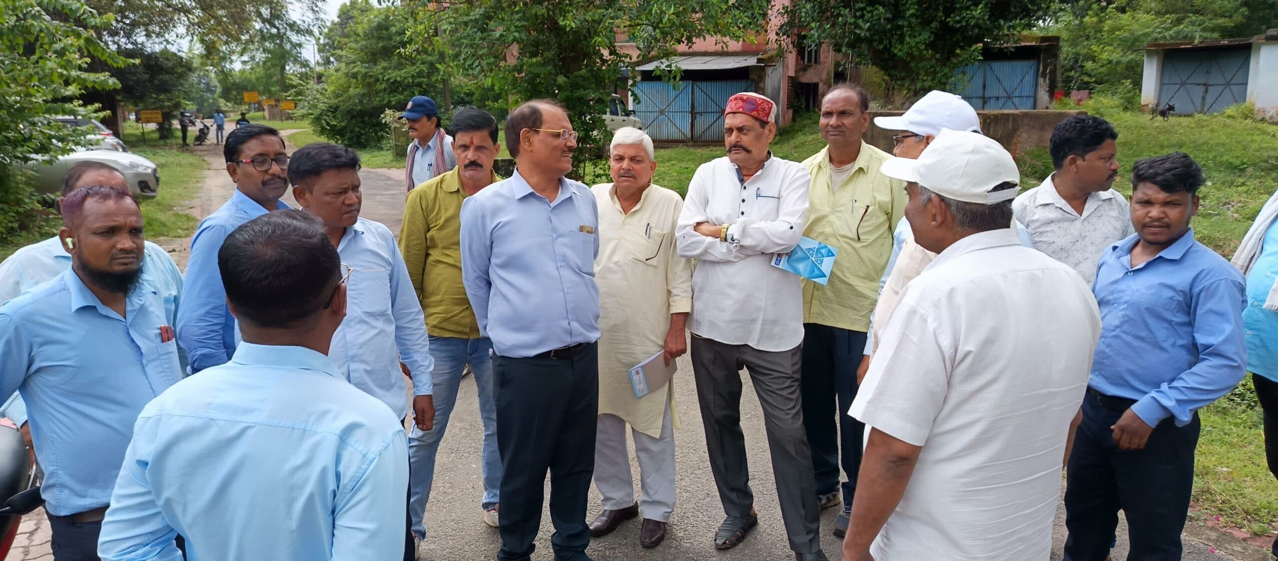 एरिया वेलफेयर टीम ने किया कॉलोनी का निरीक्षण