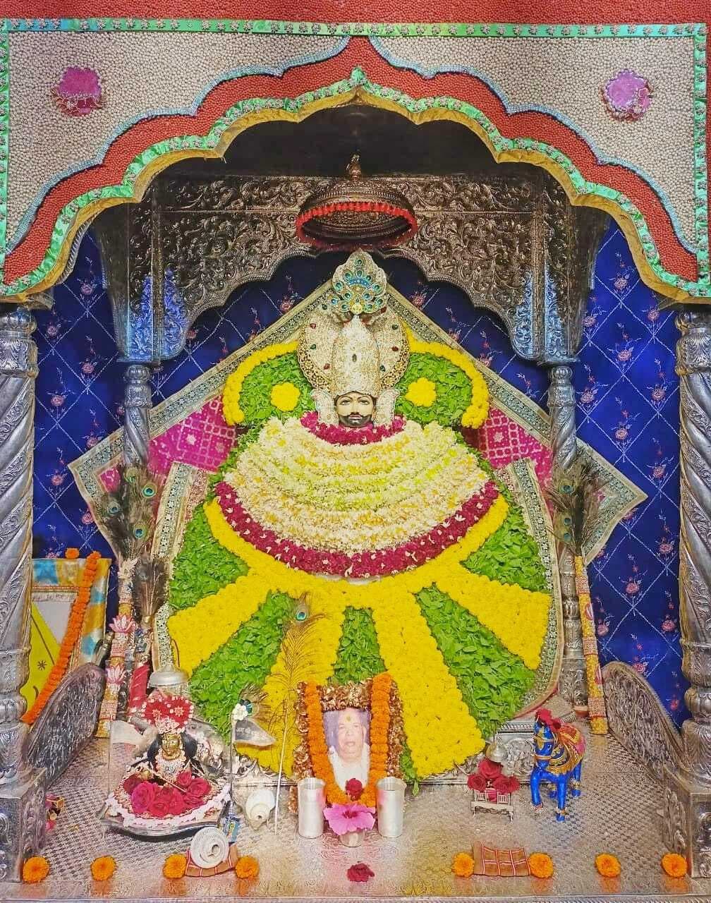 Ranchi news : हारा हूं बाबा बस तुझपे भरोसा है...भजनों पर झूमे श्रद्धालु