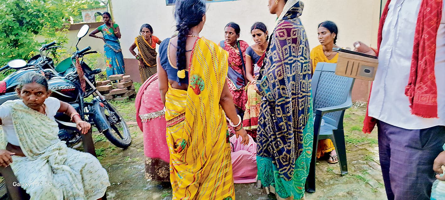 Nawada News : महुआ अहरी में दो साल के मासूम की गला दबाकर हत्या, दादी और पिता पर आरोप