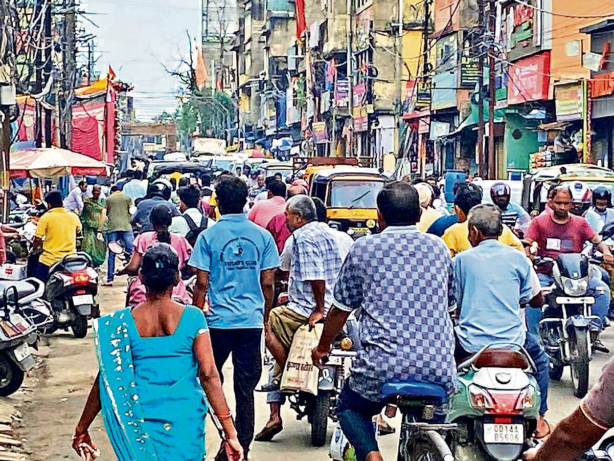 Rourkela News: डेली मार्केट से लेकर पावर हाउस तक लगा जाम, एक घंटे फंसे रहे वाहन