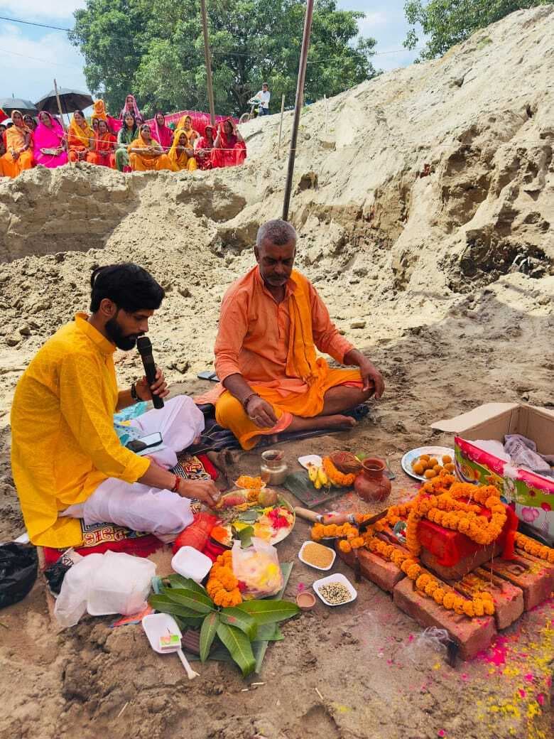 गन्धर्वडांगा में भव्य दुर्गा मंदिर का निर्माण कार्य आरंभ