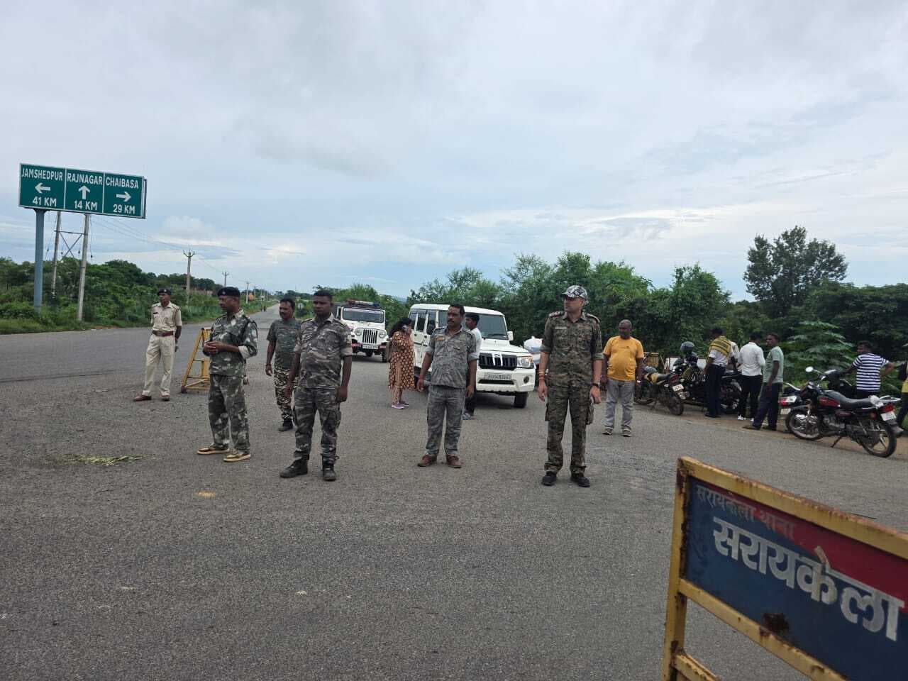 Seraikela Kharsawan News : तीन दिनों में 499 चालान कटे, 4.88 लाख जुर्माना